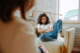 龙口侦探公司我成了别人眼中的大龄剩女